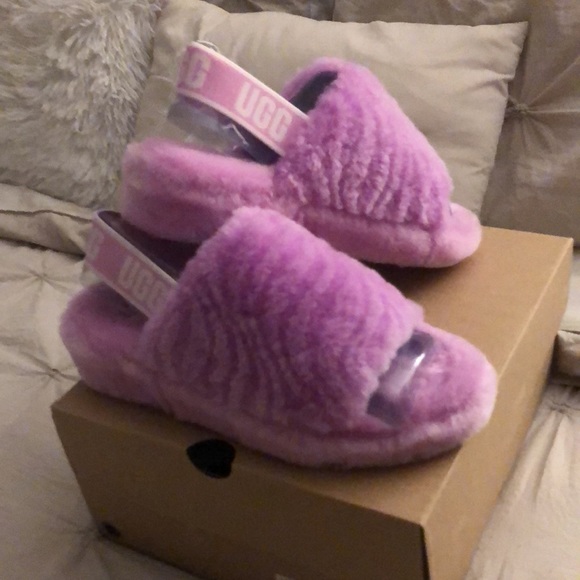 Ugg fluff yeah slides - Picture 2 of 7